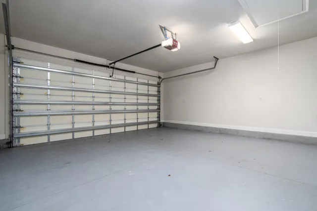 $3,300 | 718 Woods Drive, Niceville, FL 32578