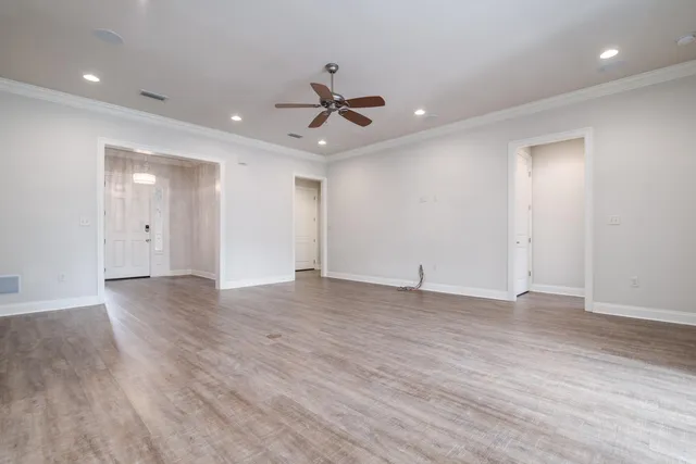 $3,300 | 718 Woods Drive, Niceville, FL 32578