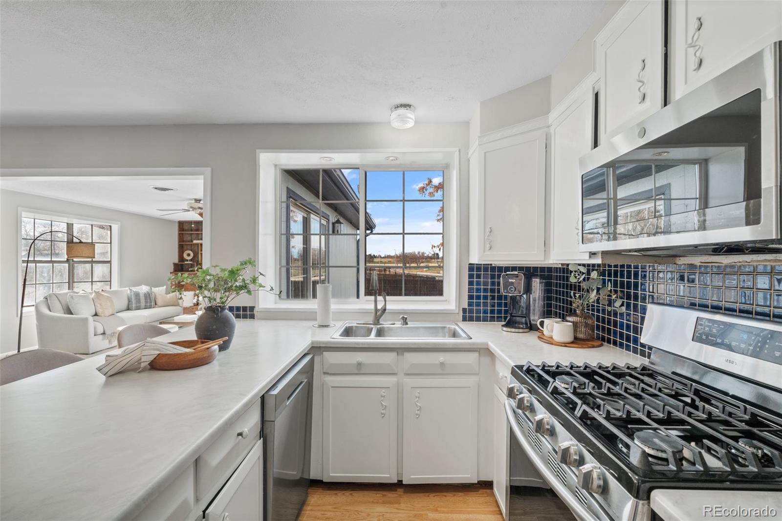 2701 South Jasper Street Aurora, CO 80013 - Photo 15 of 49