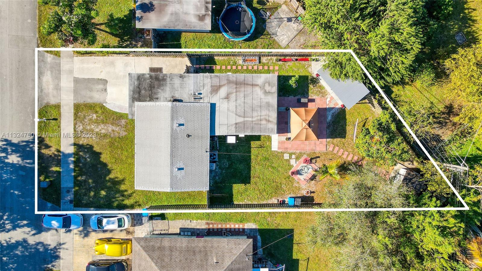 21 Allen Road West Park, FL 33023 - Photo 4 of 48 Gallery Image 4