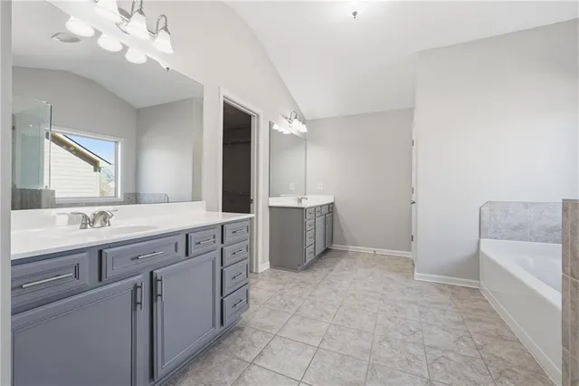 $3,500 | 1440 A Waverly Glen Drive, Alpharetta, GA 30004