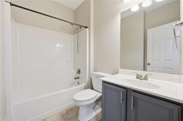 $3,500 | 1440 A Waverly Glen Drive, Alpharetta, GA 30004