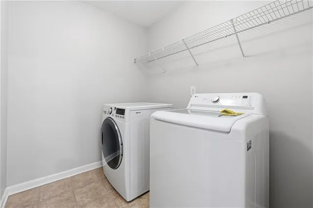 $3,500 | 1440 A Waverly Glen Drive, Alpharetta, GA 30004