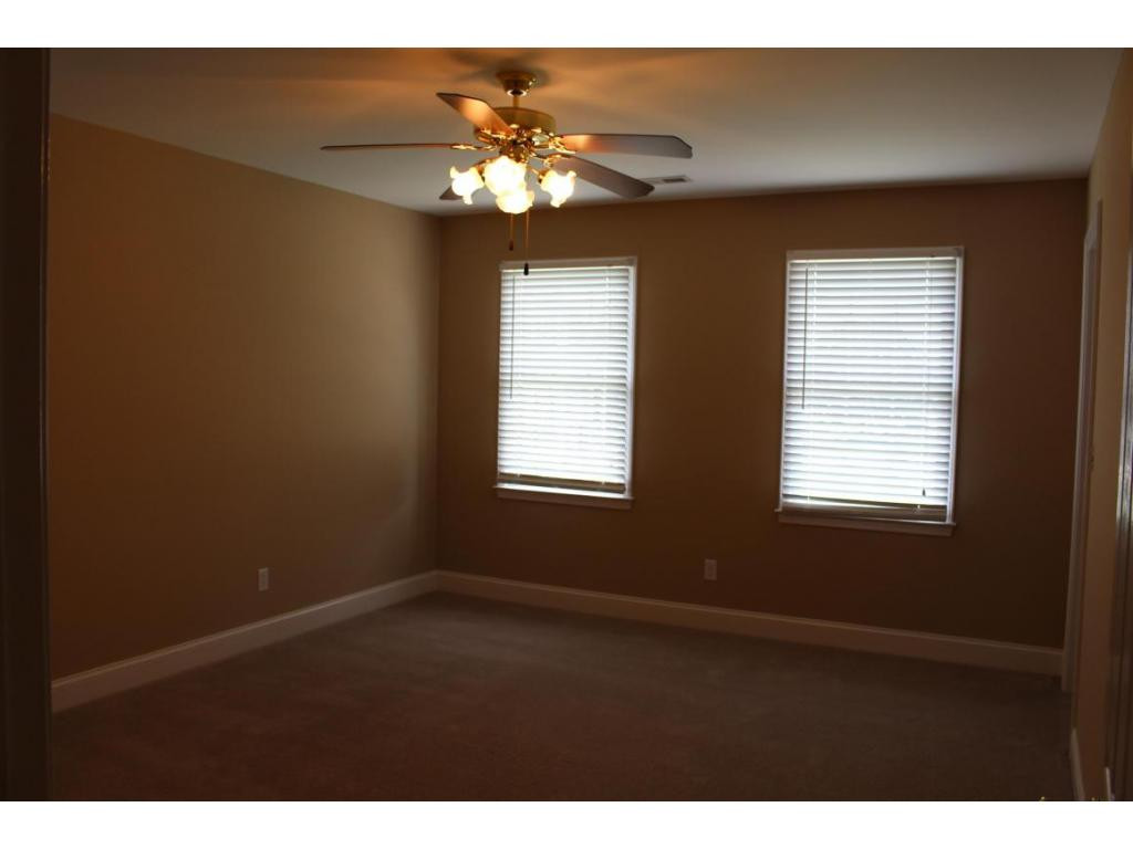 616 Kings Ridge Drive Blountville, TN 37617 - Photo 19 of 24 Photo 19