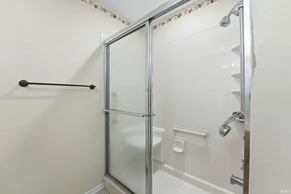 $185,000 | 8028 Harrisburg Lane, Fort Wayne, IN 46835