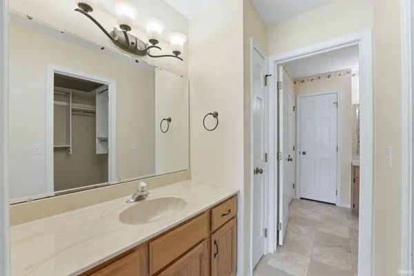 $185,000 | 8028 Harrisburg Lane, Fort Wayne, IN 46835