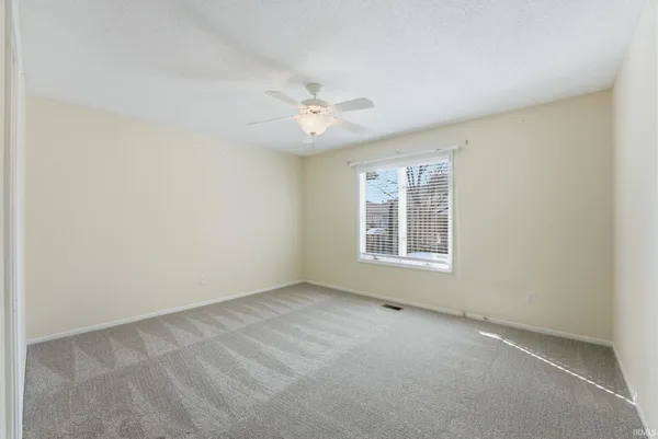 $185,000 | 8028 Harrisburg Lane, Fort Wayne, IN 46835