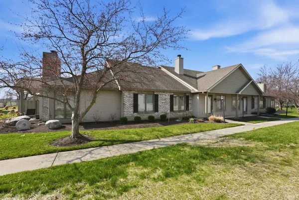 $185,000 | 8028 Harrisburg Lane, Fort Wayne, IN 46835