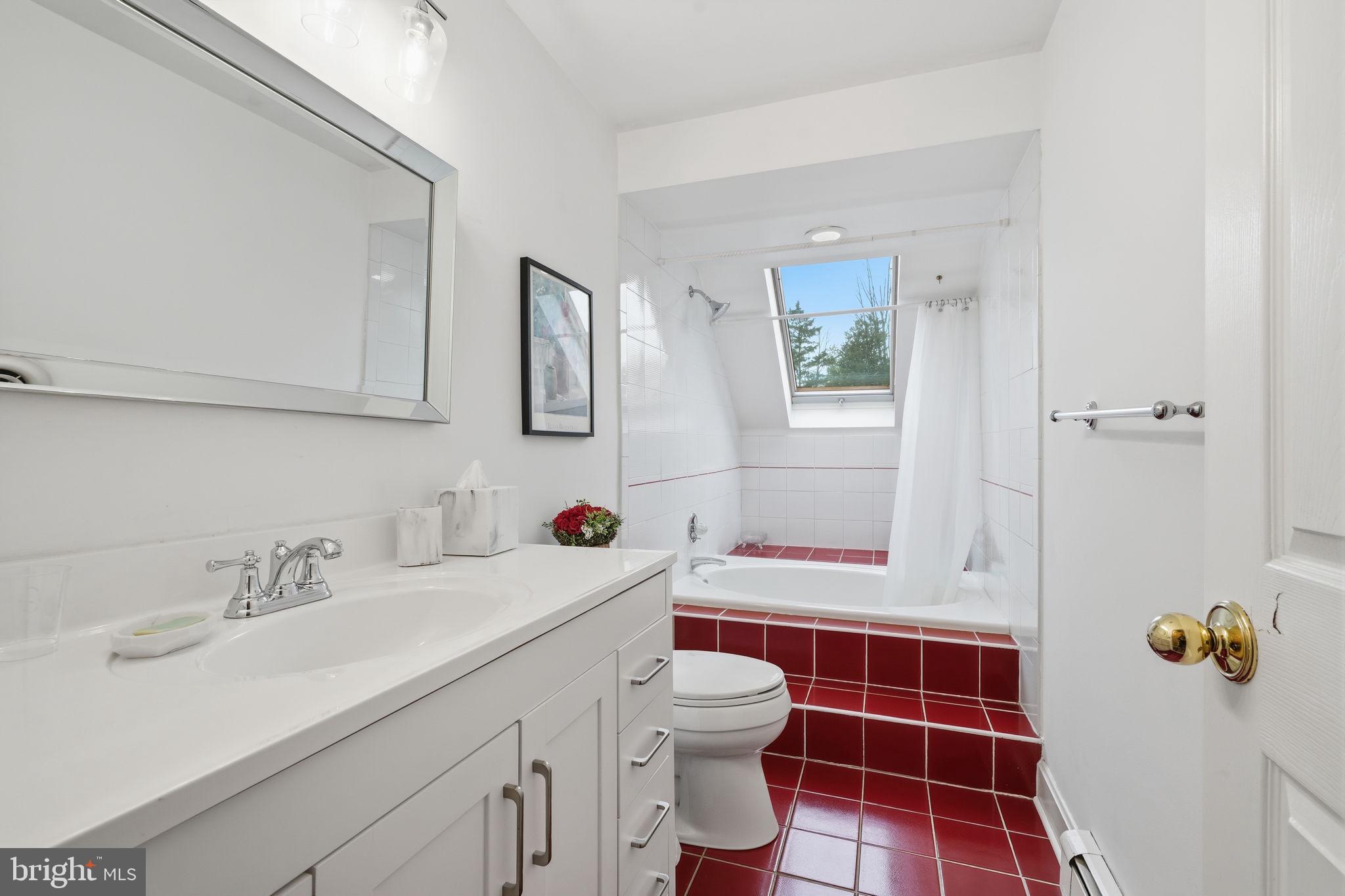 136 Rocktown-lamb Road Lambertville, NJ 08530 - Photo 45 of 107