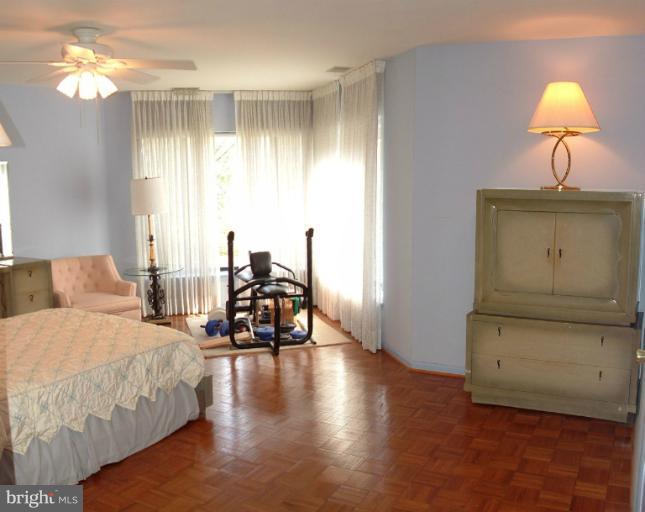 3031 Fallstaff Road, Unit 304C Baltimore, MD 21209 - Photo 7 of 19 Bedroom (Master)