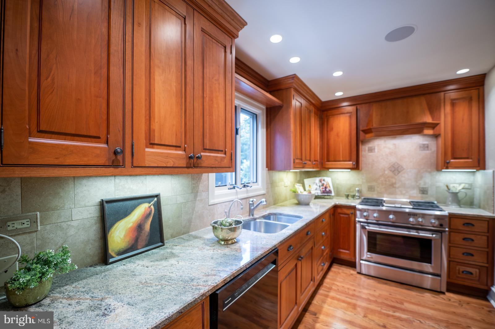 217 Hilldale Road Villanova, PA 19085 - Photo 15 of 40