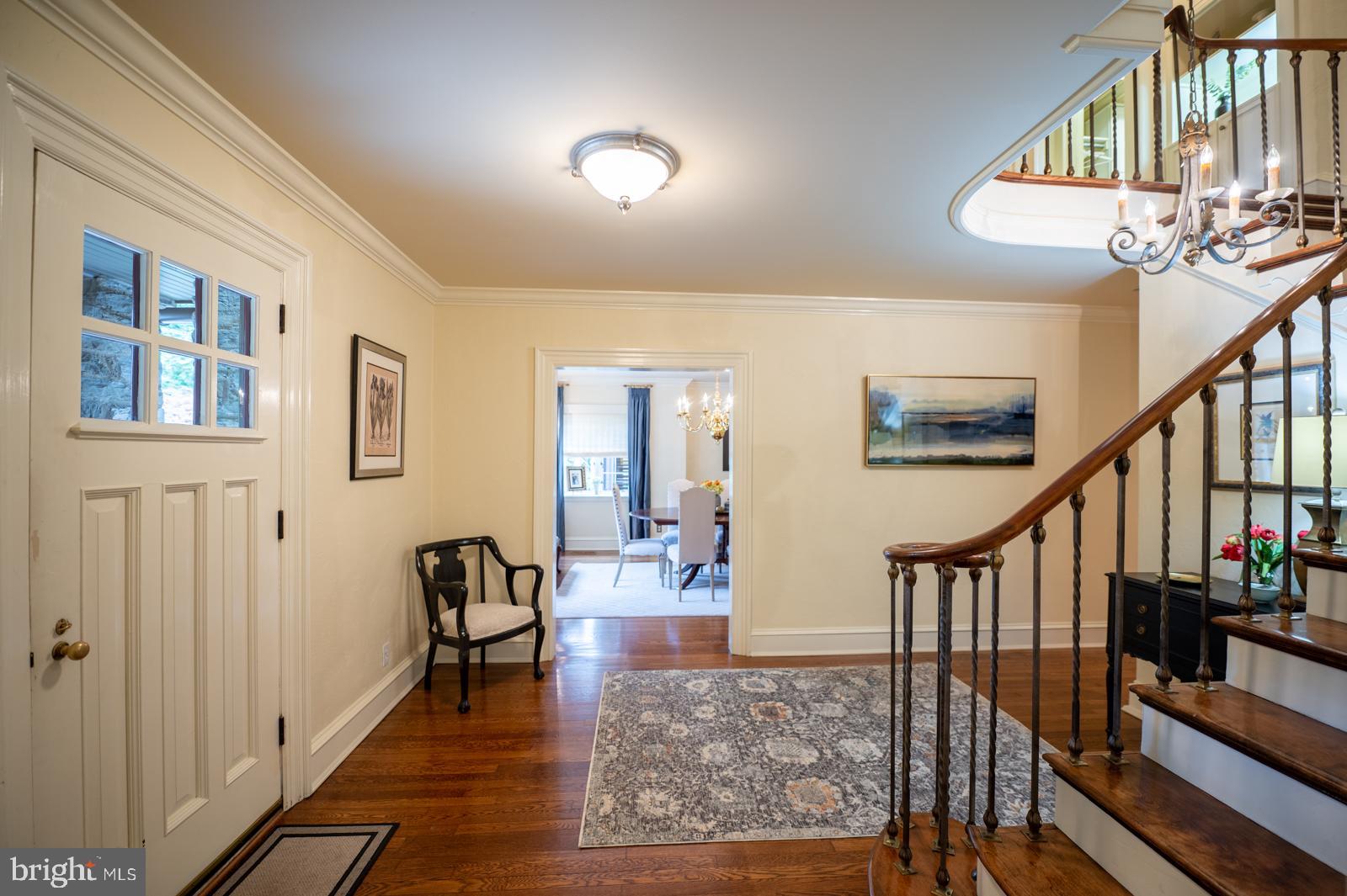 217 Hilldale Road Villanova, PA 19085 - Photo 3 of 40