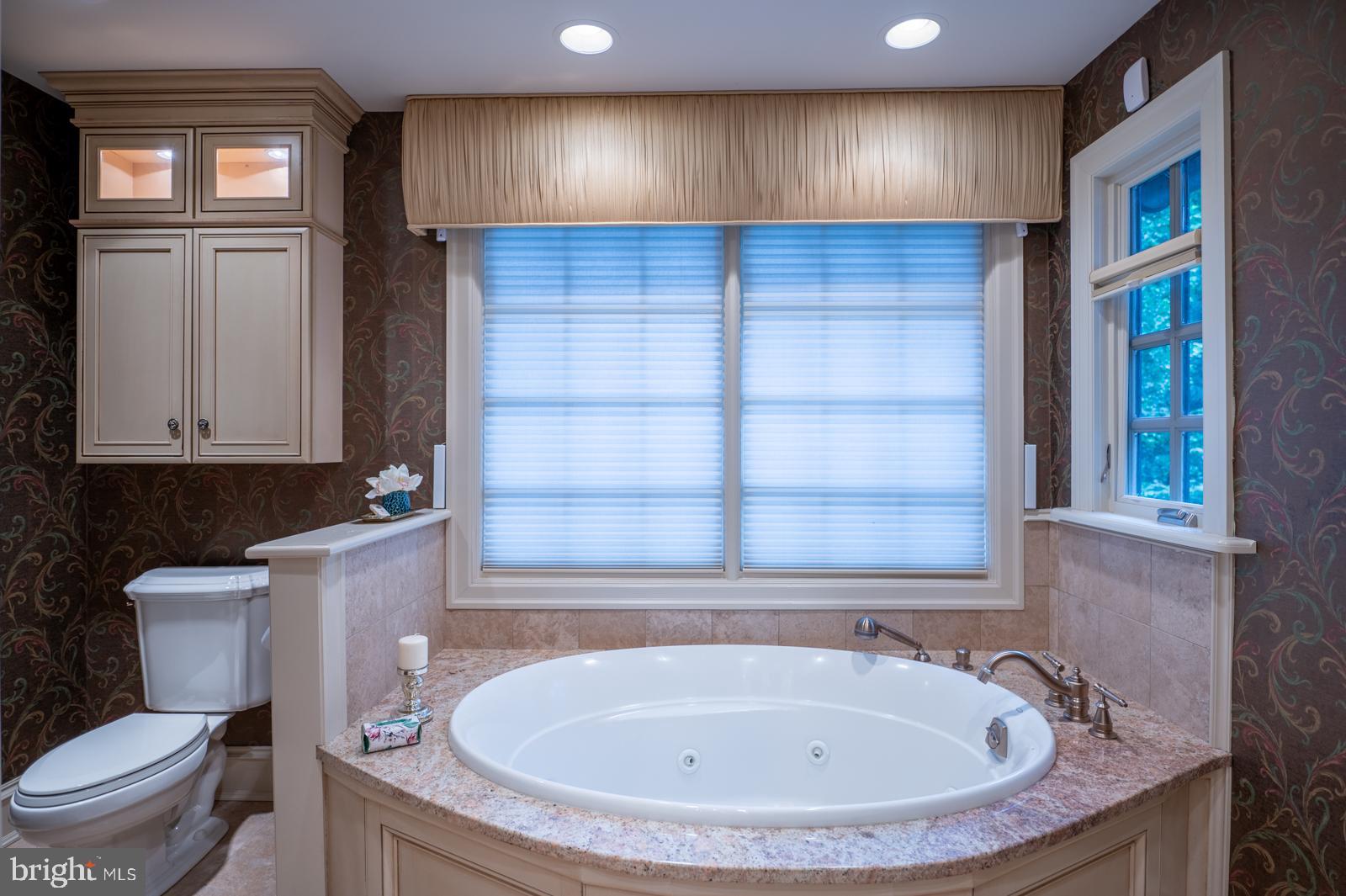 217 Hilldale Road Villanova, PA 19085 - Photo 32 of 40