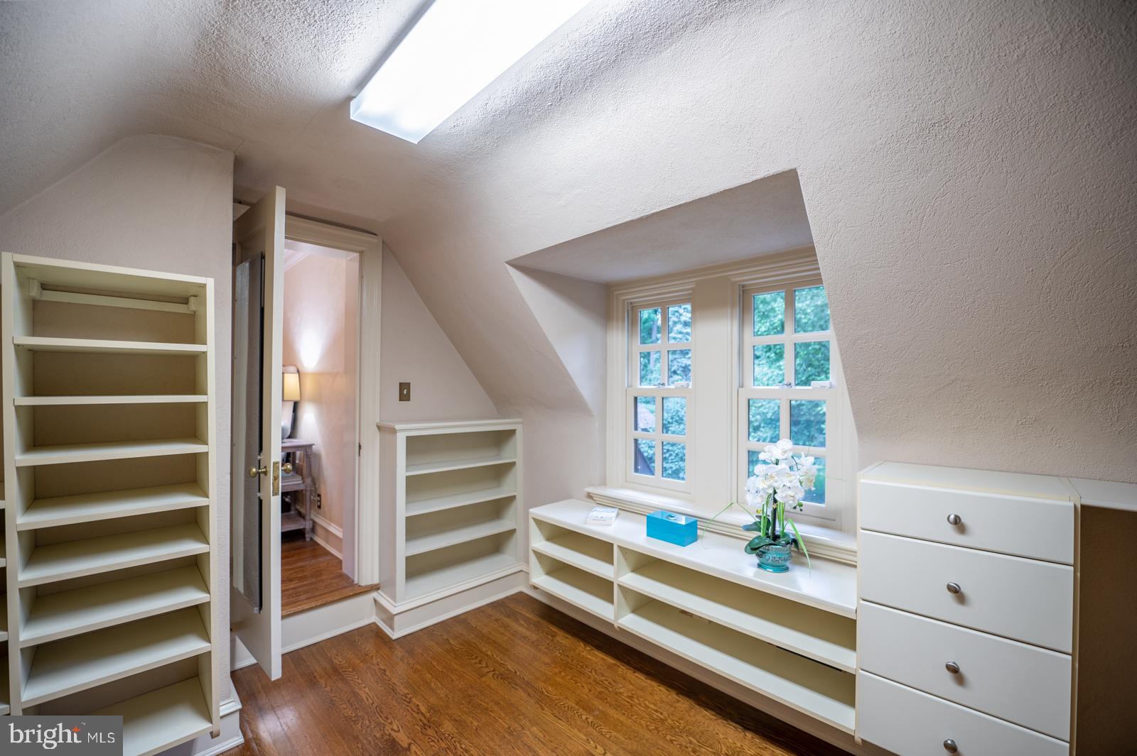 217 Hilldale Road Villanova, PA 19085 - Photo 35 of 40