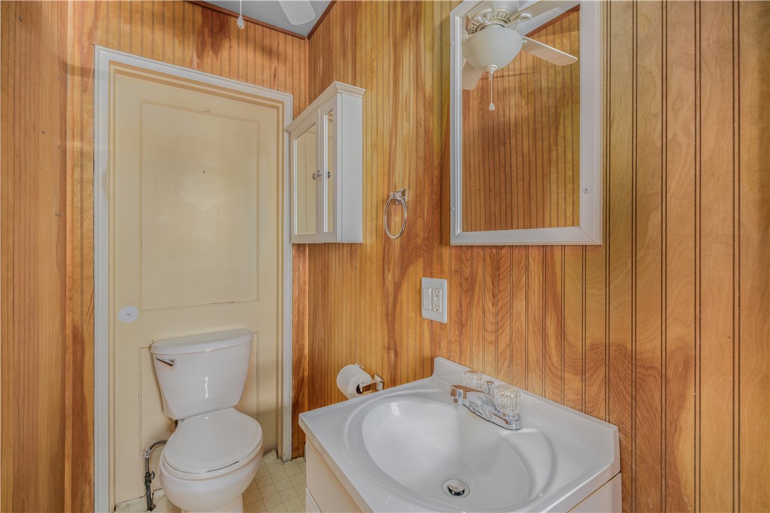 106 Martin Street Pawtucket, RI 02861 - Photo 16 of 33