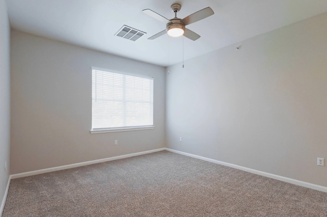 10505 South I-35 Frontage Road, Unit 2436 Austin, TX 78747 - Photo 15 of 23 Up to 8 weeks free on select units!