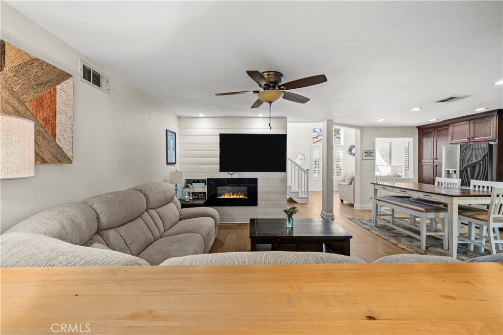 25520 Crockett Lane Stevenson Ranch, CA 91381 - Photo 13 of 46