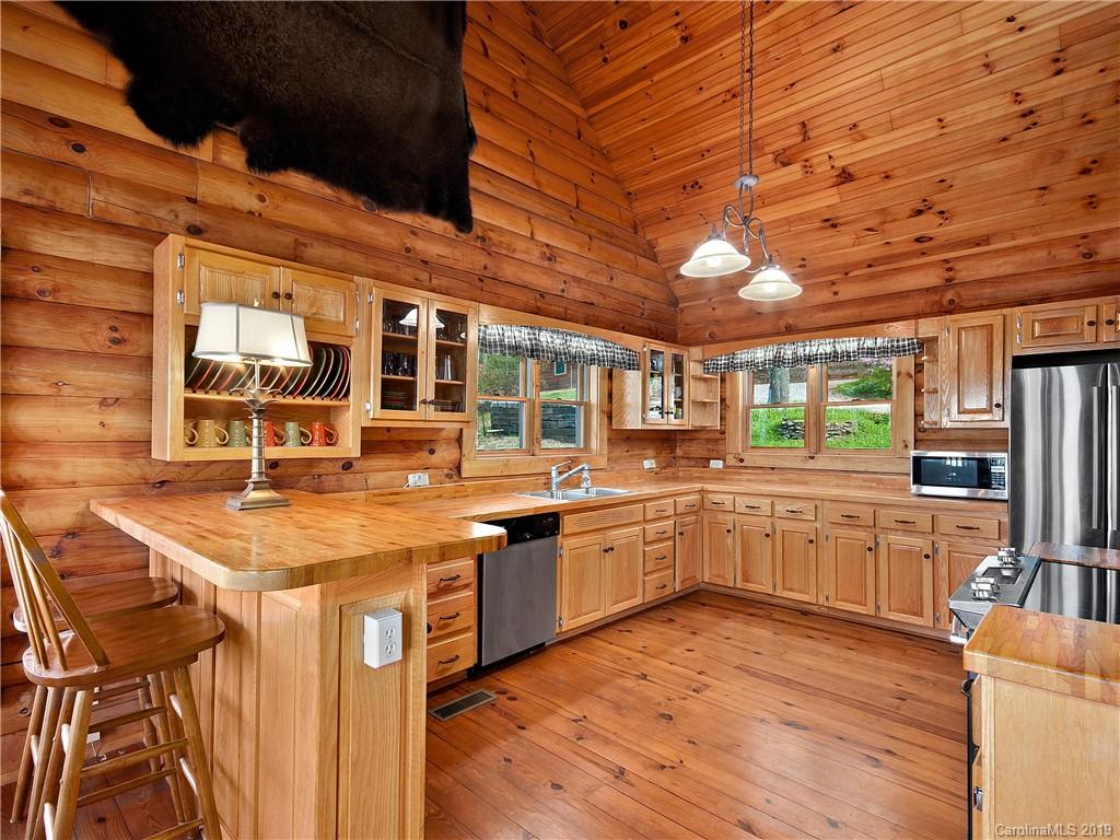 811 Raven Ridge Old Fort, NC 28762 - Photo 10 of 18 Gallery Image 10