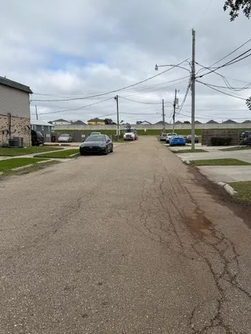 $1,300 | 112 Ash Street, Metairie, LA 70005