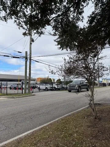 $1,300 | 112 Ash Street, Metairie, LA 70005