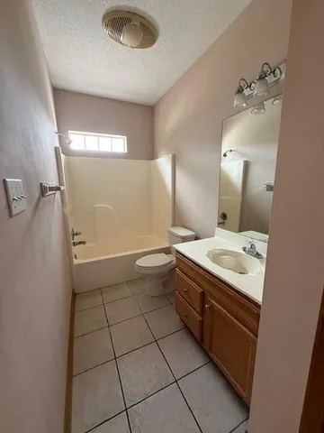 $1,300 | 112 Ash Street, Metairie, LA 70005