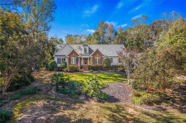 $600,000 | 105 Bentwood Lane, Pickens, SC 29671