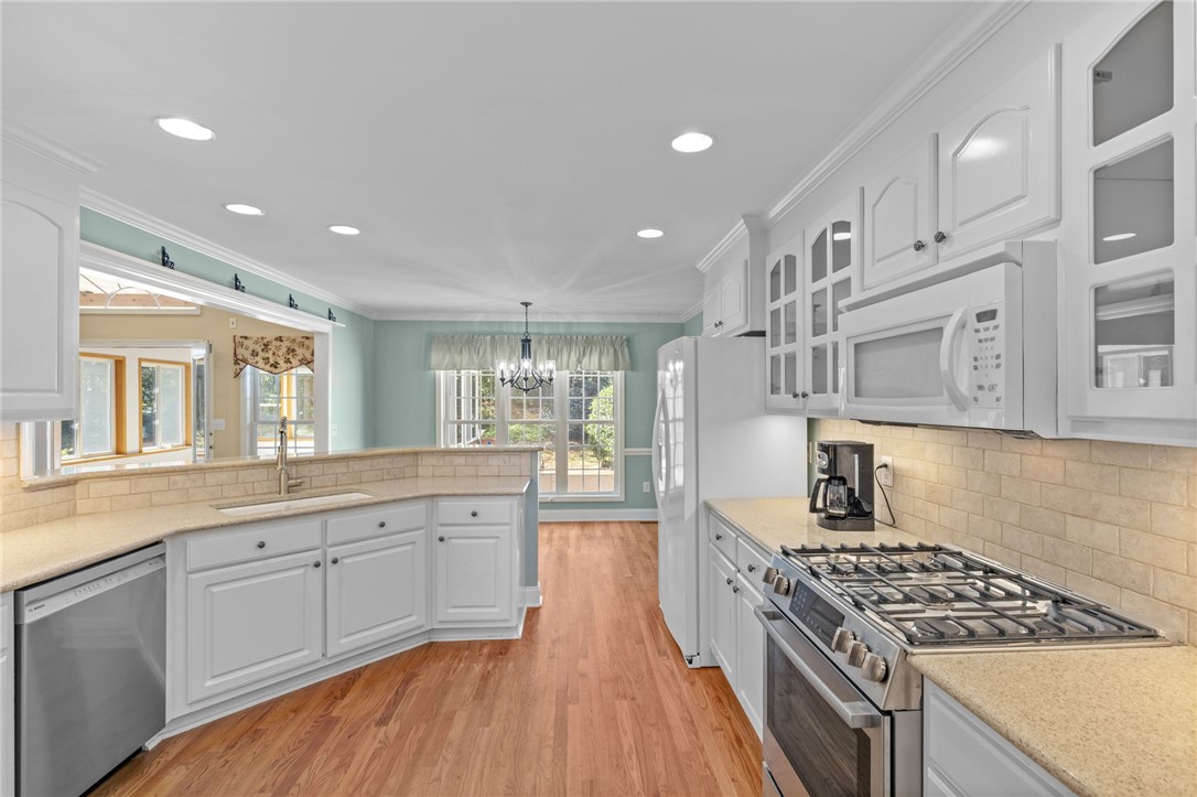 105 Bentwood Lane Pickens, SC 29671 - Photo 14 of 42