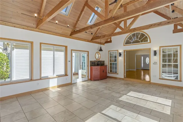 $600,000 | 105 Bentwood Lane, Pickens, SC 29671