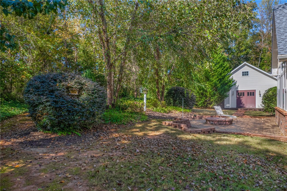 105 Bentwood Lane Pickens, SC 29671 - Photo 32 of 42