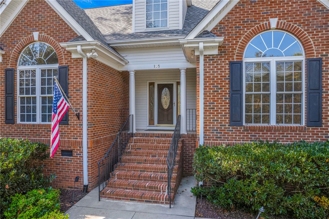 105 Bentwood Lane Pickens, SC 29671 - Photo 5 of 42