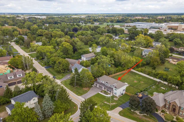 $949,900 | 23051 North Prairie Lane, Lincolnshire, IL 60069