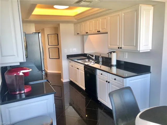 $10,000 | 11116 Gulf Shore Drive, Unit B801, Naples, FL 34108