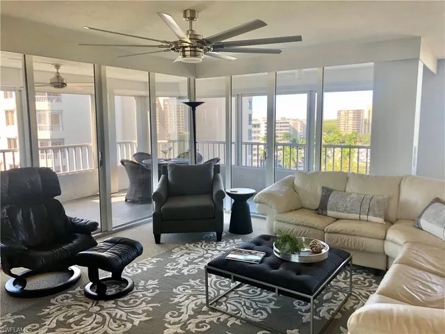 $10,000 | 11116 Gulf Shore Drive, Unit B801, Naples, FL 34108