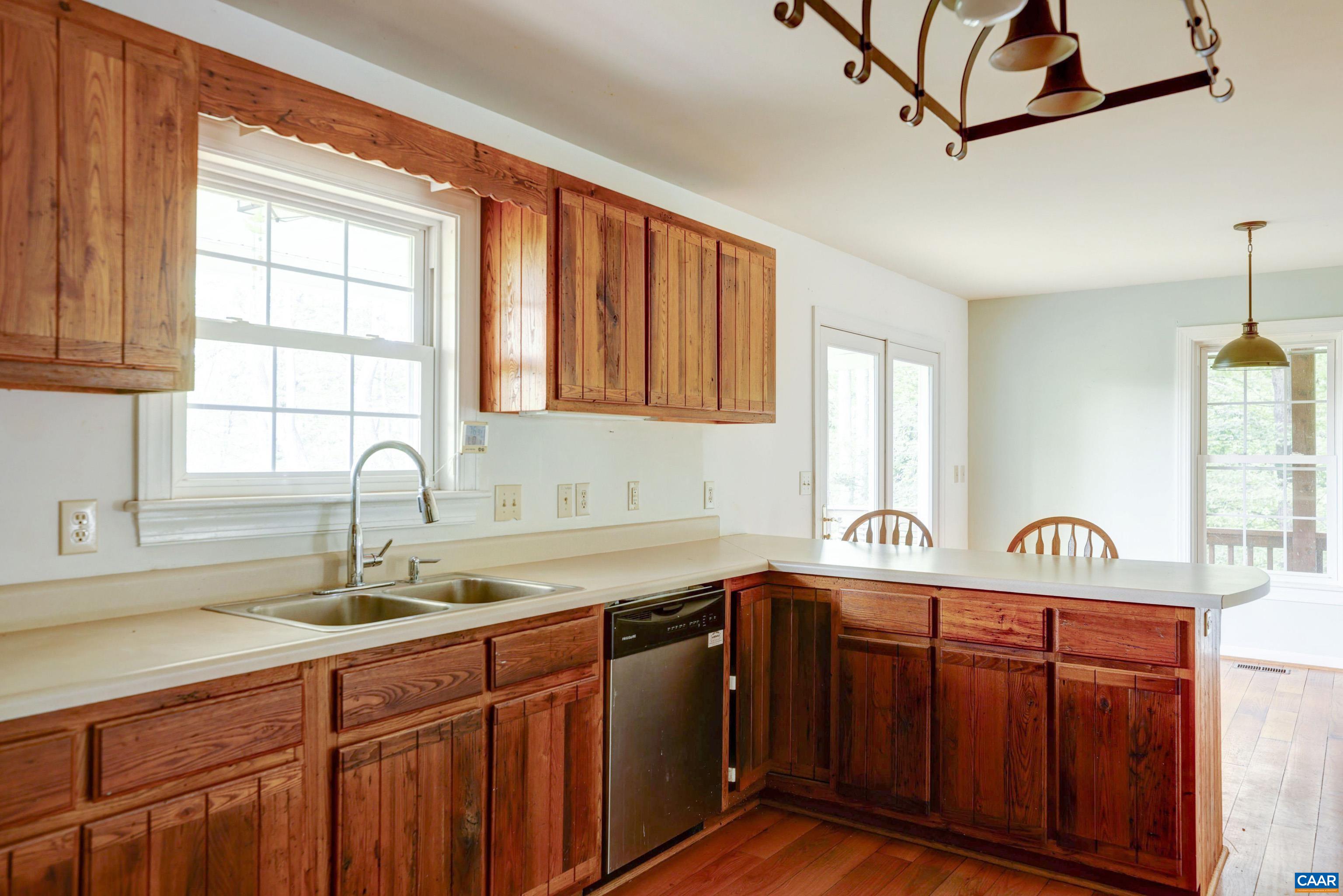 1293 Pounding Creek Road Charlottesville, VA 22903 - Photo 17 of 38 Gallery Image 17