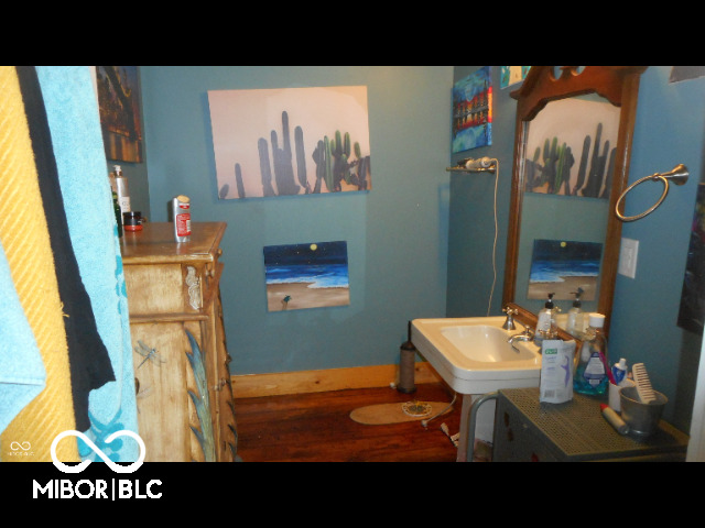 7716-7718 Michigan Road Indianapolis, IN 46268 - Photo 16 of 31