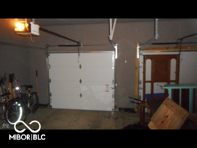 7716-7718 Michigan Road Indianapolis, IN 46268 - Photo 25 of 31