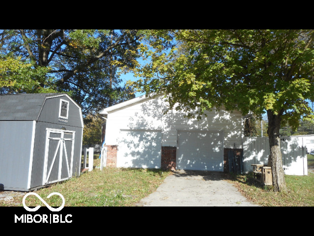 7716-7718 Michigan Road Indianapolis, IN 46268 - Photo 5 of 31