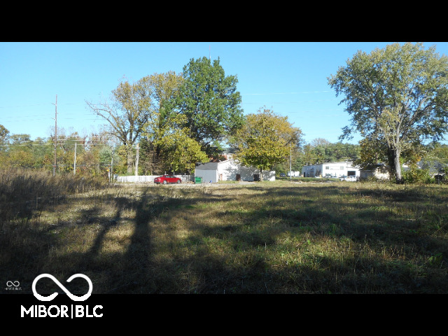 7716-7718 Michigan Road Indianapolis, IN 46268 - Photo 6 of 31