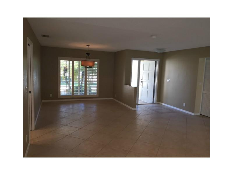 21929 Pine Bark Way Boca Raton, FL 33428 - Photo 3 of 17 Exterior Front