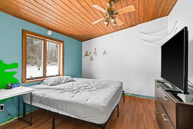 $245,000 | 8338 Highway 2, Saginaw, MN 55779