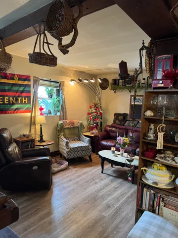 $600,000 | 406 Back Ashuelot Road, Winchester, NH 03441