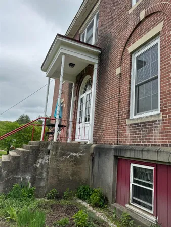 $600,000 | 406 Back Ashuelot Road, Winchester, NH 03441