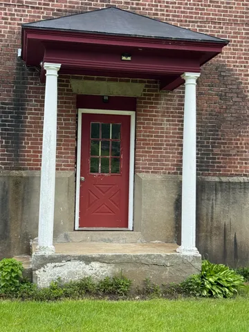 $600,000 | 406 Back Ashuelot Road, Winchester, NH 03441