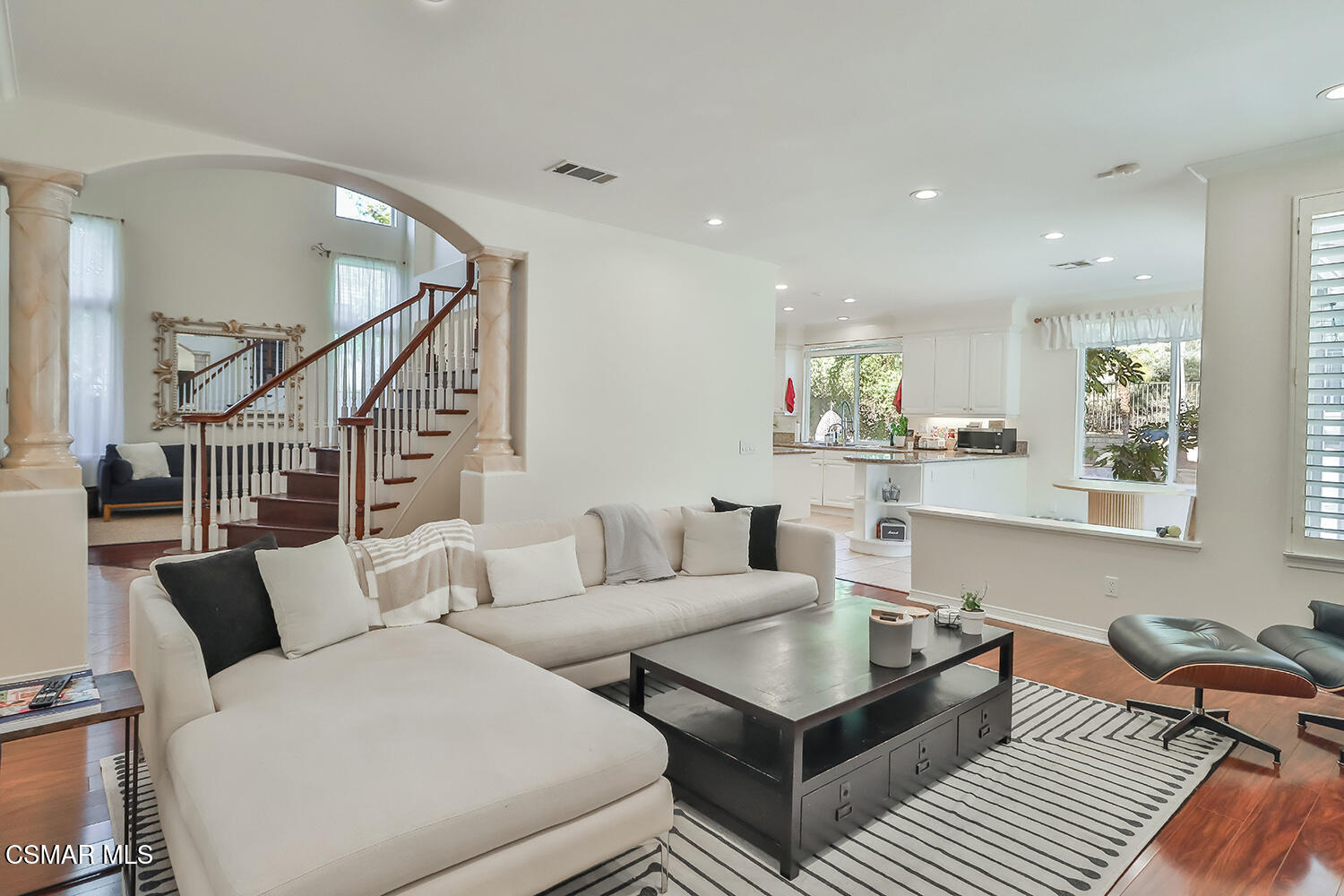6291 Deerbrook Road Oak Park, CA 91377 - Photo 6 of 29 cFamily and Kitchen3