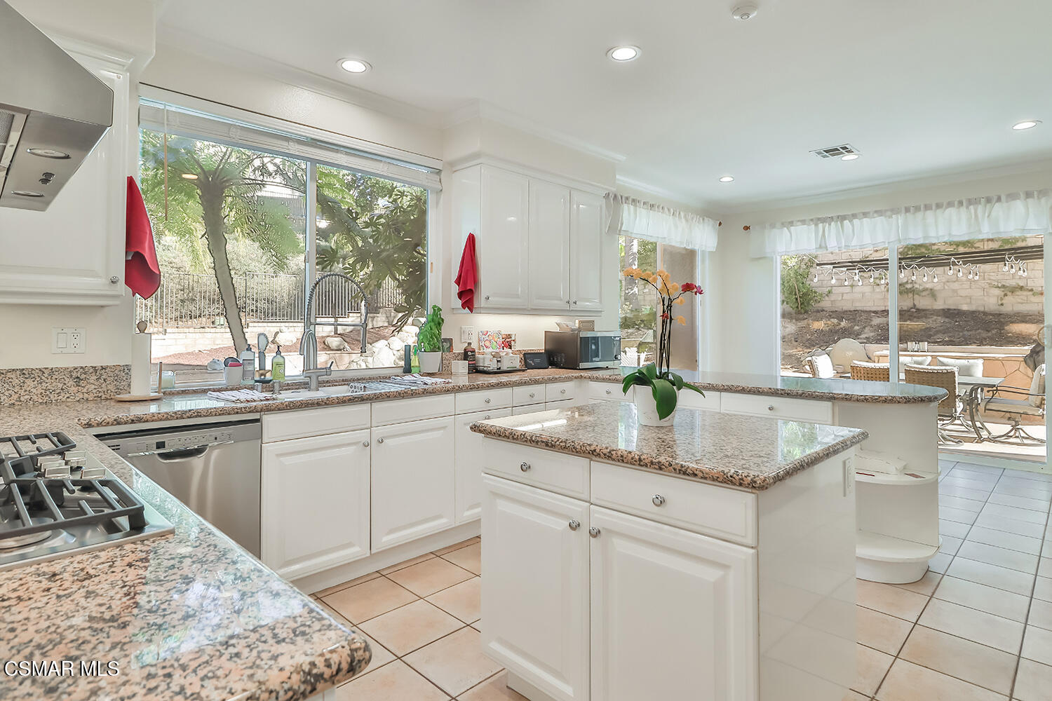6291 Deerbrook Road Oak Park, CA 91377 - Photo 8 of 29 cFamily and Kitchen8