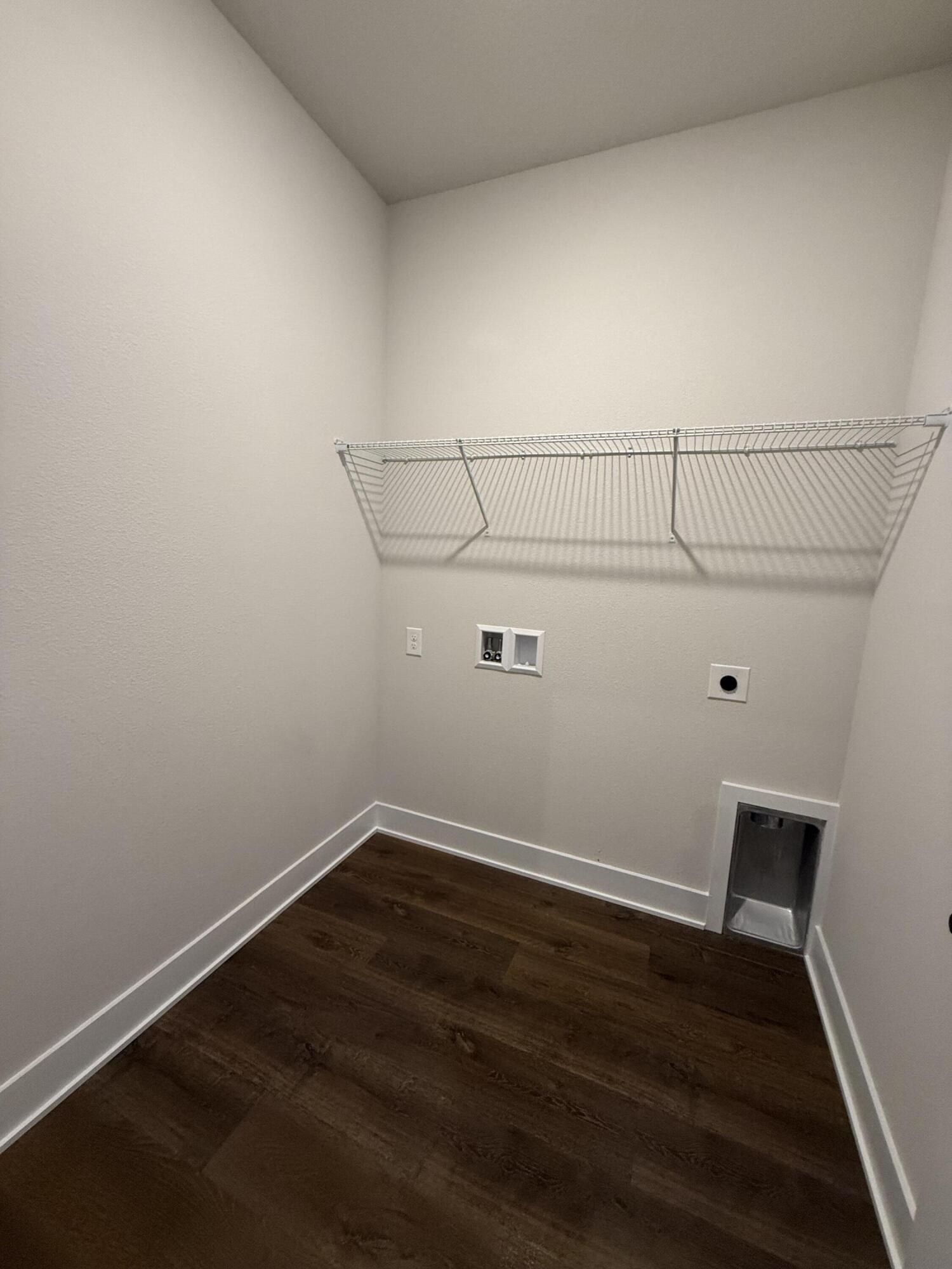 2408 Aleia Lane Crestview, FL 32536 - Photo 11 of 22 IMG_6589