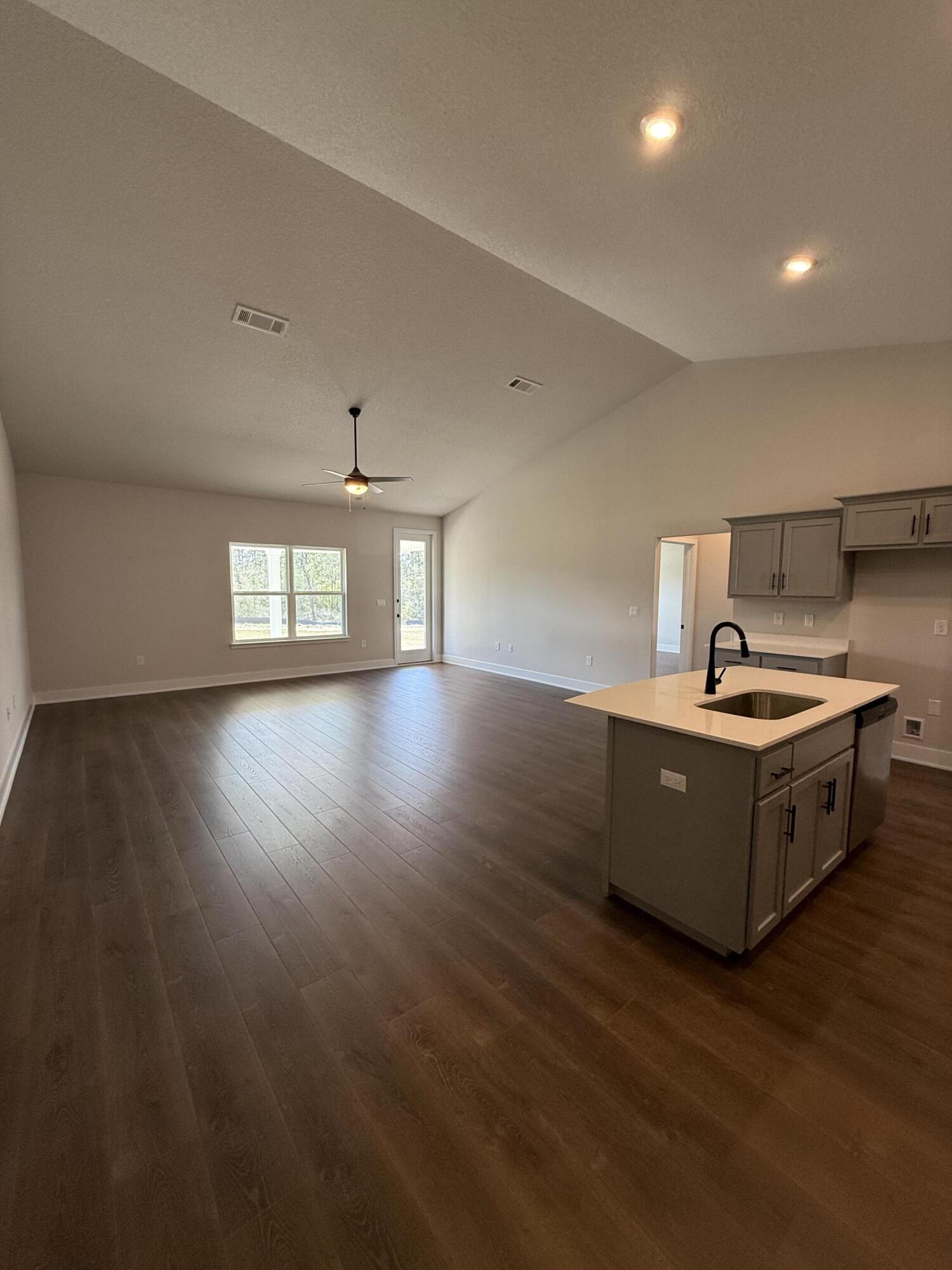 2408 Aleia Lane Crestview, FL 32536 - Photo 7 of 22 IMG_6583