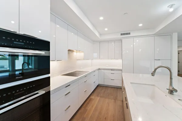 $2,995,000 | 1 South Coastal Way, Unit 201, Jupiter, FL 33477