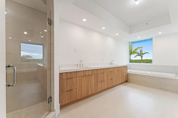$2,995,000 | 1 South Coastal Way, Unit 201, Jupiter, FL 33477