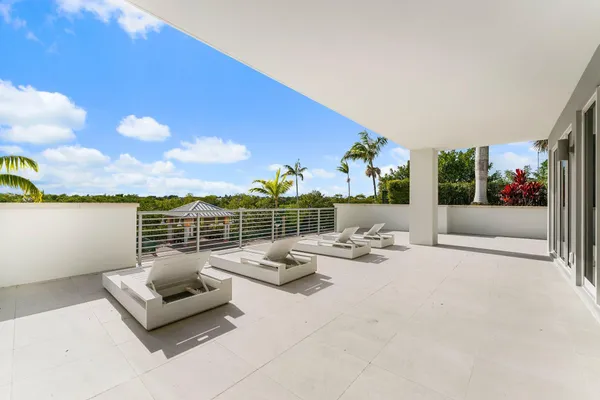 $2,995,000 | 1 South Coastal Way, Unit 201, Jupiter, FL 33477